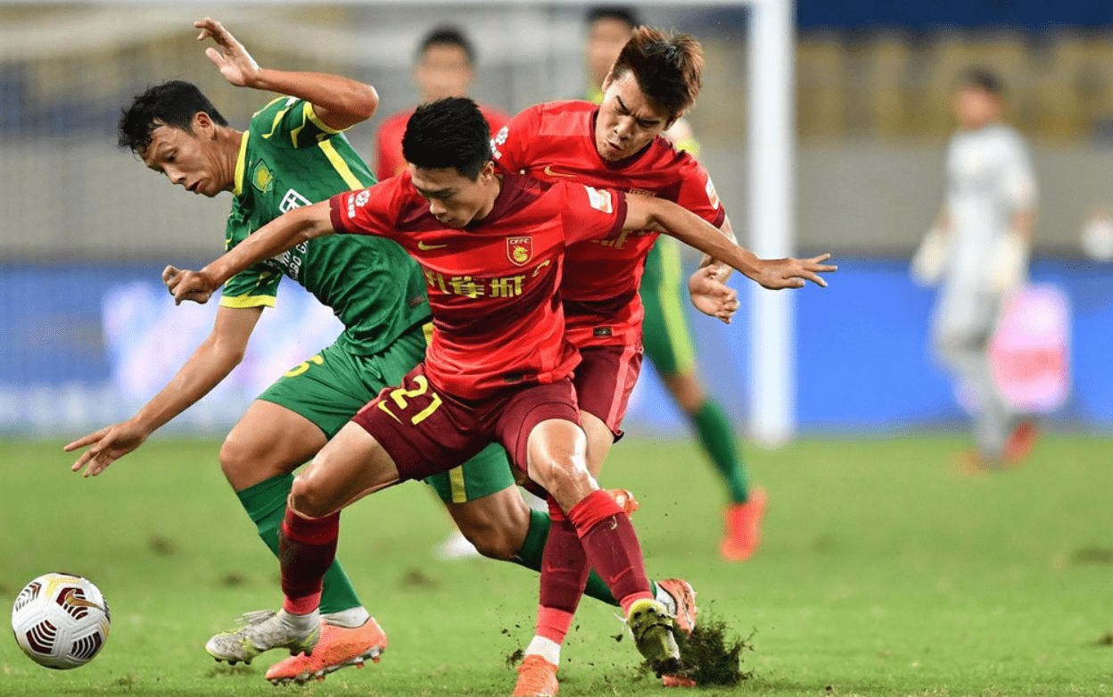 关于关键战局！中超劲旅迎战强敌，胜负悬念难解的信息