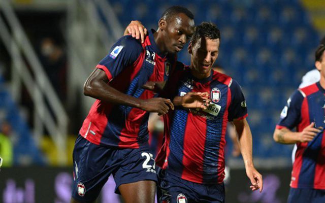 东尼斯战胜对手,队伍士气大振的简单介绍