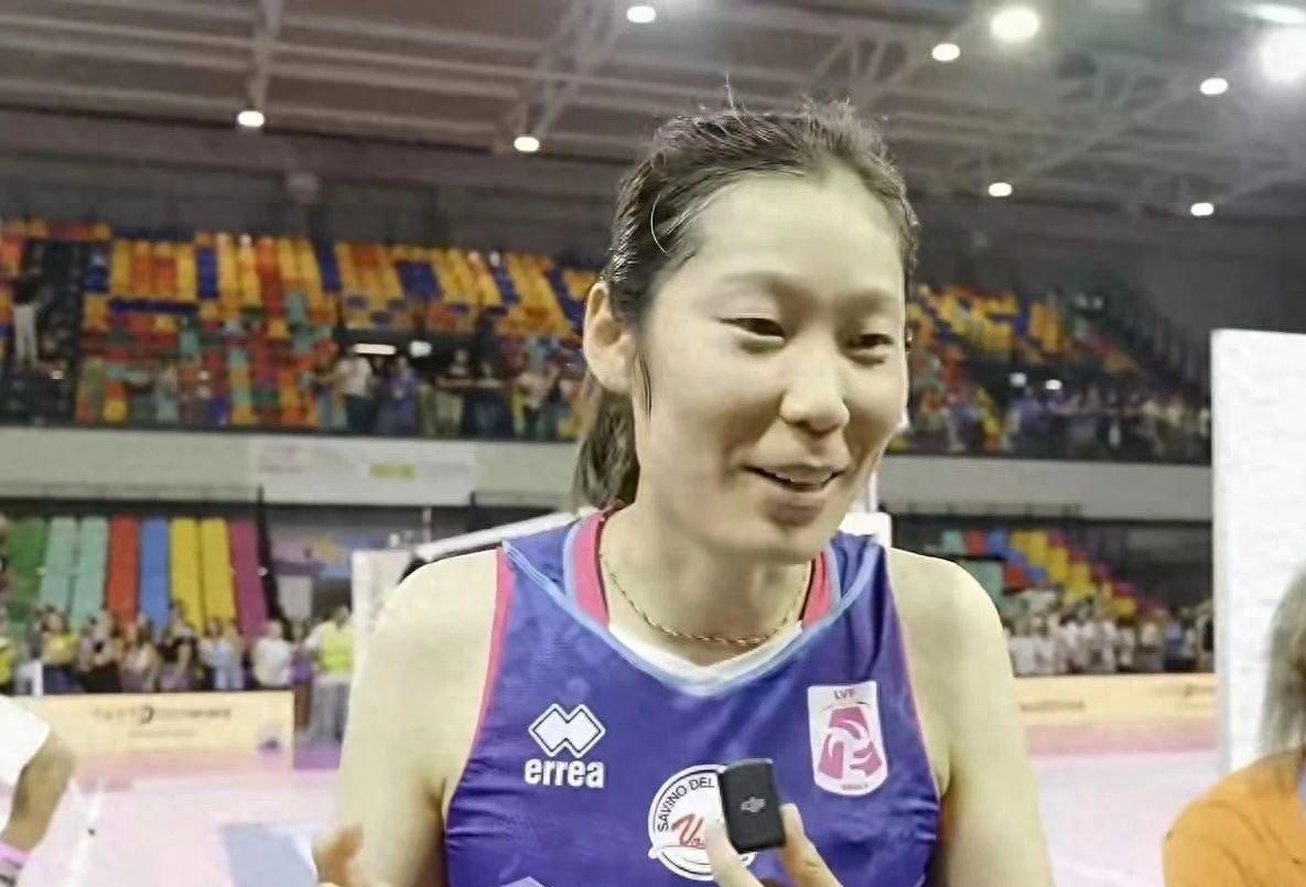 复仇之战!朱婷率领意大利队成功夺冠